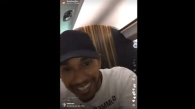Hamilton se mofa de un aficionado: 