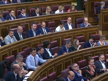 El PSOE impide que el Congreso cierre filas con el Gobierno ante el referéndum del 1-O El PSOE impide que el Congreso cierre filas con el Gobierno ante el referéndum del 1-O