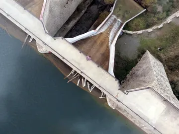 Sara decide acabar con su vida Sara decide acabar con su vida