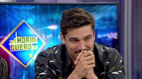 Álex García se emociona al escuchar el testimonio de un superviviente de la Guerra de África en 'El Hormiguero 3.0' Álex García se emociona al escuchar el testimonio de un superviviente de la Guerra de África en 'El Hormiguero 3.0'