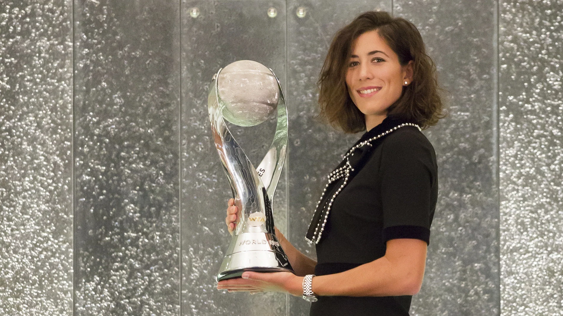 Garbiñe Muguruza es coronada como la número uno del tenis mundial Garbiñe Muguruza es coronada como la número uno del tenis mundial