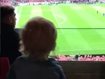 Mia, la hija de Griezmann Mia, la hija de Griezmann