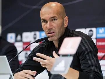 Zidane en rueda de prensa Zidane en rueda de prensa