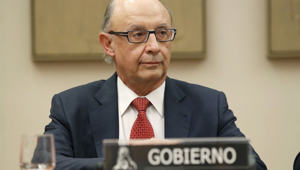 Cristóbal Montoro, ministro de Hacienda