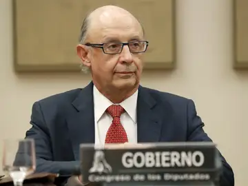 Cristóbal Montoro, ministro de Hacienda Cristóbal Montoro, ministro de Hacienda