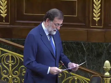Rajoy, sobre el desafío soberanista: "El Estado tiene que reaccionar" Rajoy, sobre el desafío soberanista: "El Estado tiene que reaccionar"