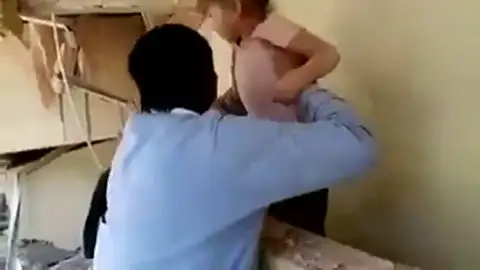 Momento del rescate de los niños de un colegio en México Momento del rescate de los niños de un colegio en México