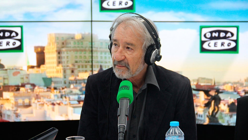 José Sacristán durante una entrevista en Onda Cero