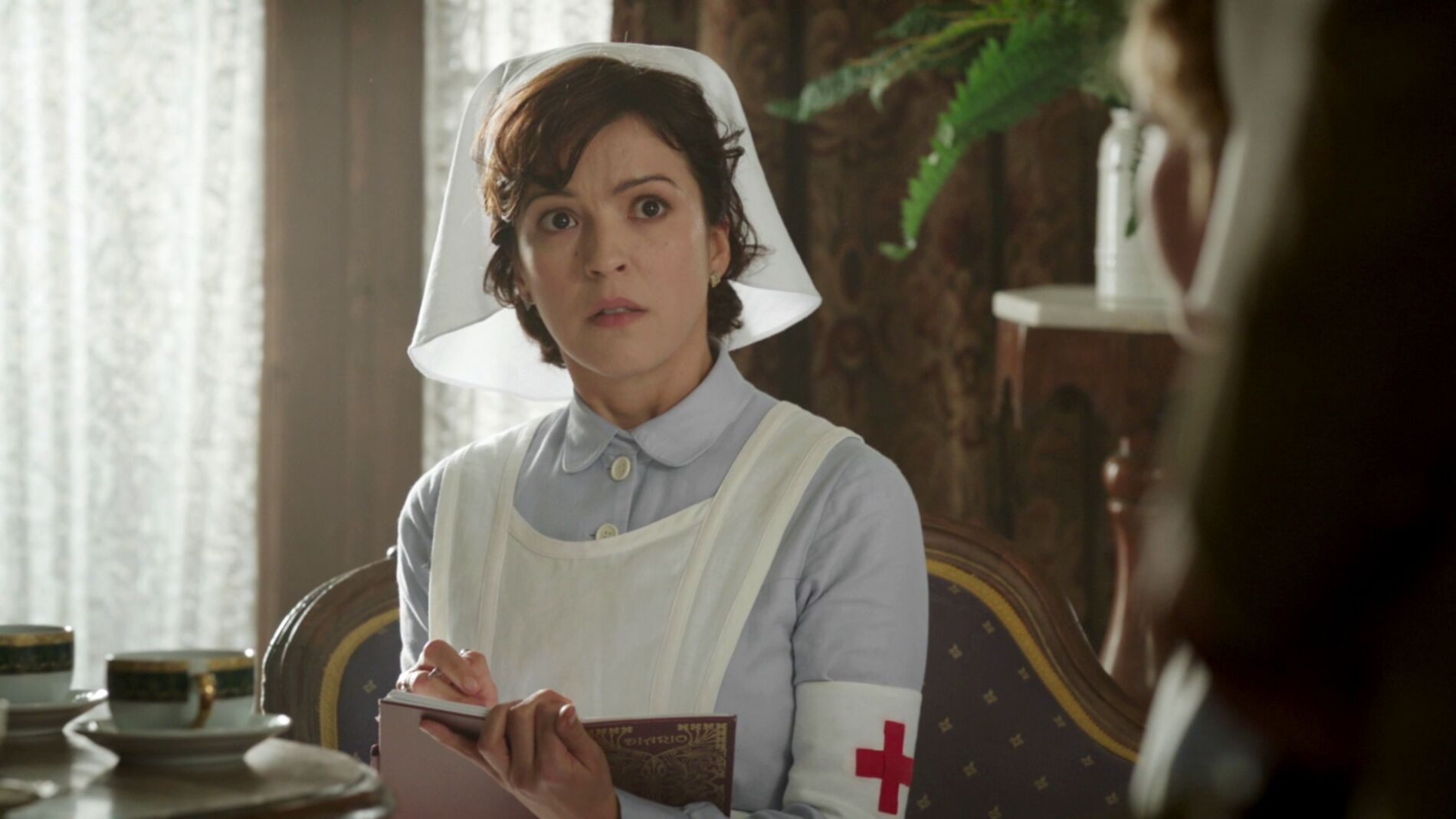 Pilar se reencuentra con el hombre que la plant&oacute; en el altar