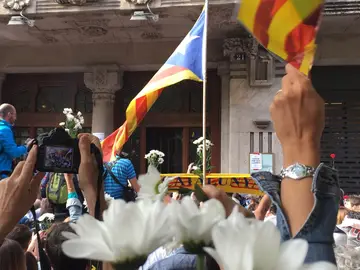 Protestas en Barcelona por las detenciones y registros de la Guardia Civil Protestas en Barcelona por las detenciones y registros de la Guardia Civil