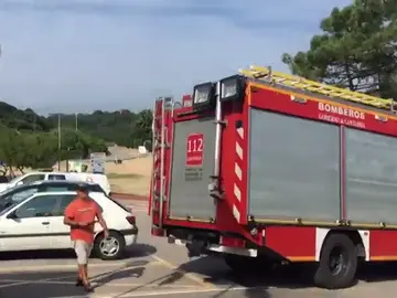 Cinco jubilados, en estado crítico tras producirse un incendio en un hotel de Isla (Cantabria) Cinco jubilados, en estado crítico tras producirse un incendio en un hotel de Isla (Cantabria)