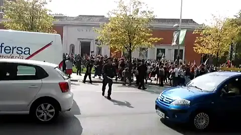 Protestas en Bilbao por la presencia del autobús de 'Hazte Oír' Protestas en Bilbao por la presencia del autobús de 'Hazte Oír'