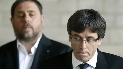 Oriol Junqueras, vicepresident de la Generalitat, y Carles Puigdemont, president de la Generalitat Oriol Junqueras, vicepresident de la Generalitat, y Carles Puigdemont, president de la Generalitat