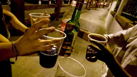 Botellón Asociación Provincial de Empresarios de Hostelería