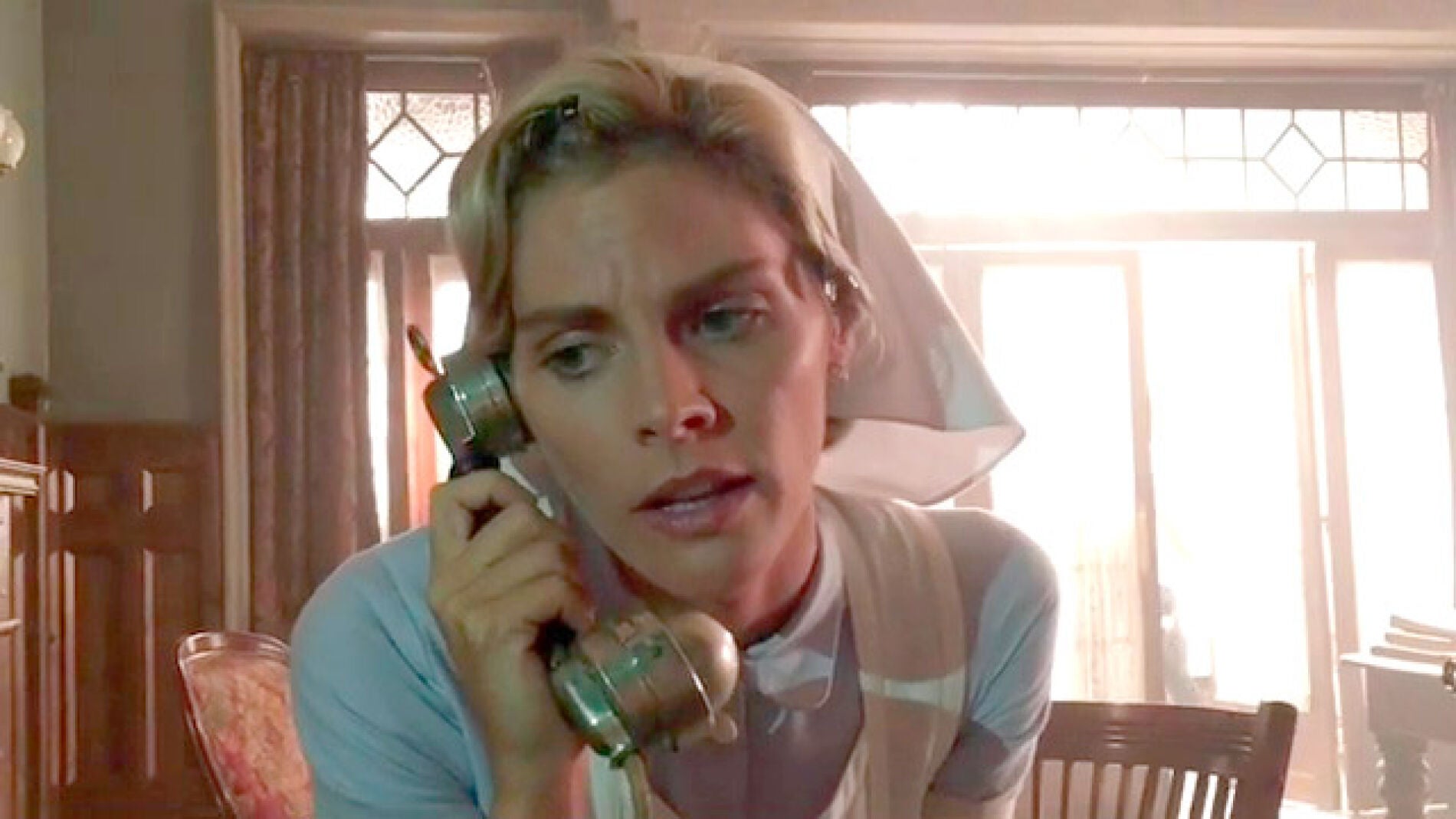 Amaia Salamanca homenajea a Gila en el rodaje de 'Tiempos de guerra': "&iquest;Est&aacute; el enemigo?"