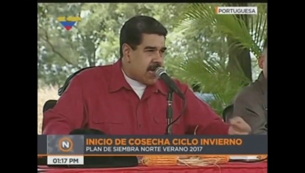 Maduro rechaza expresiones de Rajoy y Trump sobre Venezuela