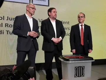 Raul Romeva, Oriol Junqueras y Jordi Turull Raul Romeva, Oriol Junqueras y Jordi Turull