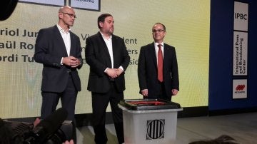 Raul Romeva, Oriol Junqueras y Jordi Turull