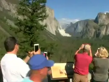 Dos grandes desprendimientos de roca en Yosemite dejan al menos un muerto Dos grandes desprendimientos de roca en Yosemite dejan al menos un muerto