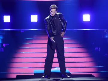 Fran Dieli imita a Miguel Bosé Fran Dieli imita a Miguel Bosé