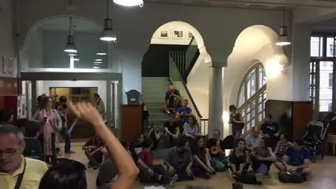 Concentraciones en un instituto antes del 1-O Concentraciones en un instituto antes del 1-O