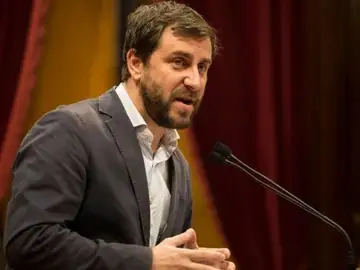 Toni Comín, en el Parlament Toni Comín, en el Parlament