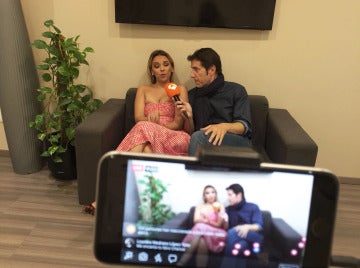 Chenoa y Manel Fuentes en un Facebook Live