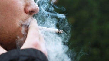 Cambios "epigenéticos" por el humo del cigarrillo pueden ser el primer paso en el desarrollo del cáncer de pulmón