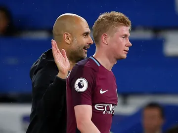 Guardiola, con De Bruyne Guardiola, con De Bruyne