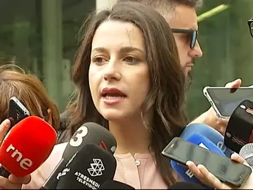 Arrimadas:" Es intolerable que se esté utilizando a menores" Arrimadas:" Es intolerable que se esté utilizando a menores"