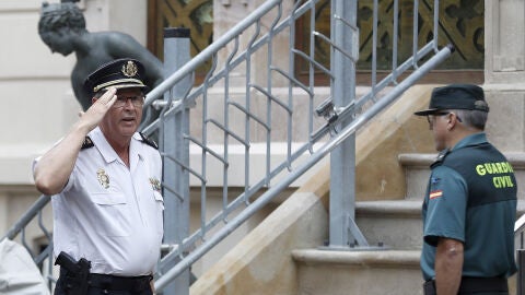 Polic&iacute;a y Guardia Civil, a la espera de lo que ocurra el 1-O