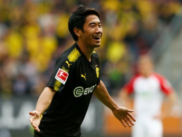 Kagawa celebra un gol con el Borussia Dortmund