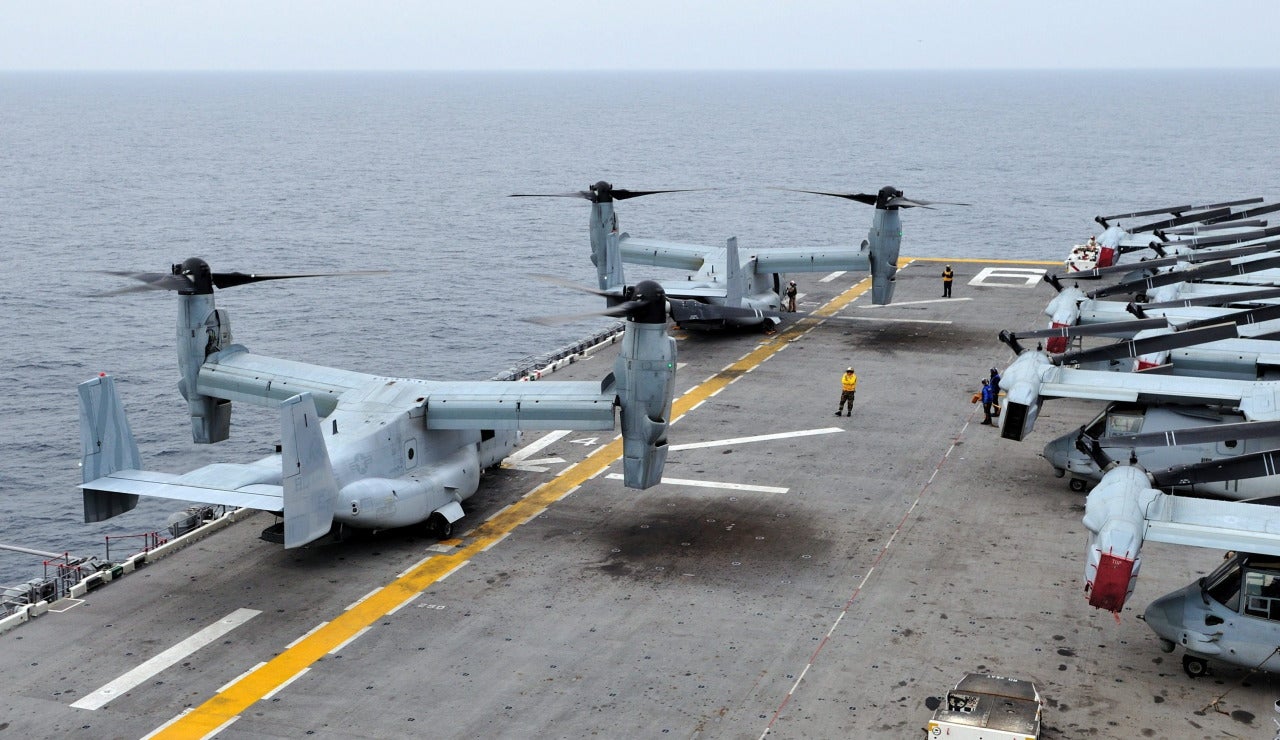 Un MV-22 Osprey participando en unas maniobras aéreas conjuntas de logística de las fuerzas armadas de Corea del Sur y EEUU Un MV-22 Osprey participando en unas maniobras aéreas conjuntas de logística de las fuerzas armadas de Corea del Sur y EEUU