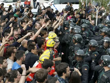 Incidentes en Sant Julia de Ramis durante el 1-O Incidentes en Sant Julia de Ramis durante el 1-O