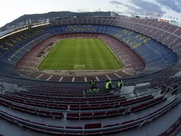 El Camp Nou, pendiente de si se celebra el partido contra Las Palmas El Camp Nou, pendiente de si se celebra el partido contra Las Palmas