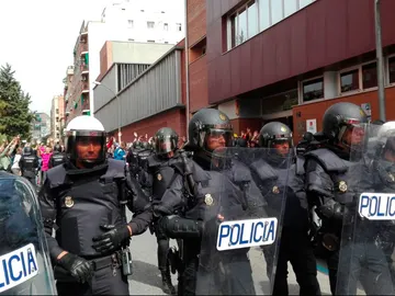 La Policía Nacional en una manifestación en Cataluña La Policía Nacional en una manifestación en Cataluña