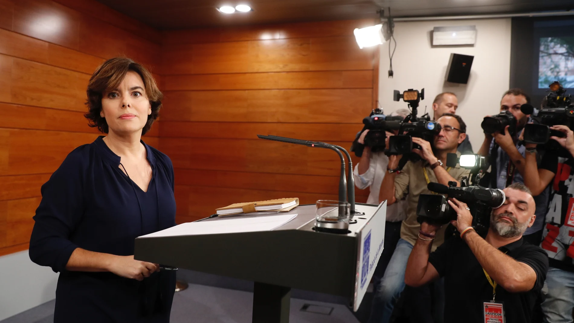 Soraya Sáenz de Santamaría, antes de su comparecencia ante los medios de comunicación Soraya Sáenz de Santamaría, antes de su comparecencia ante los medios de comunicación
