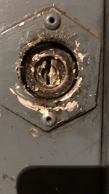 Colegio donde se prevé que votará Oriol Junqueras Colegio donde se prevé que votará Oriol Junqueras