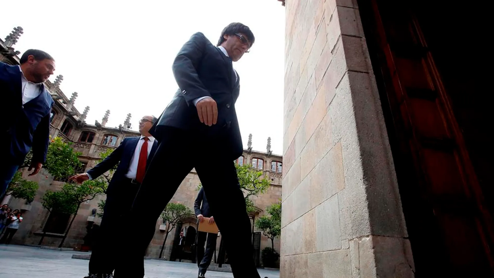 Carles Puigdemont en una imagen de archivo Carles Puigdemont en una imagen de archivo
