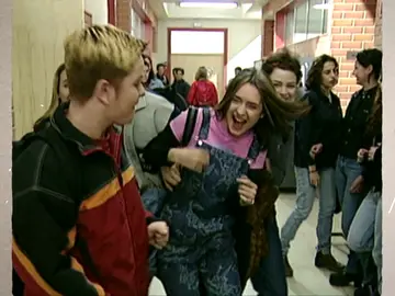 ‘Compañeros’ y ‘Farmacia de guardia’, las series que conquistaron en los 90 ‘Compañeros’ y ‘Farmacia de guardia’, las series que conquistaron en los 90