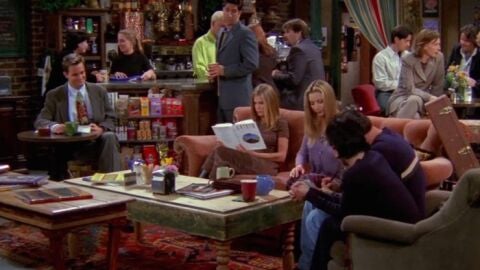 Otro ejemplo de que siempre estaba reservado el sofá del Central Perk