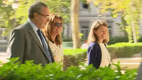 "Nunca vi dinero negro en casa" La mujer de Ignacio González declara ante el juez "Nunca vi dinero negro en casa" La mujer de Ignacio González declara ante el juez