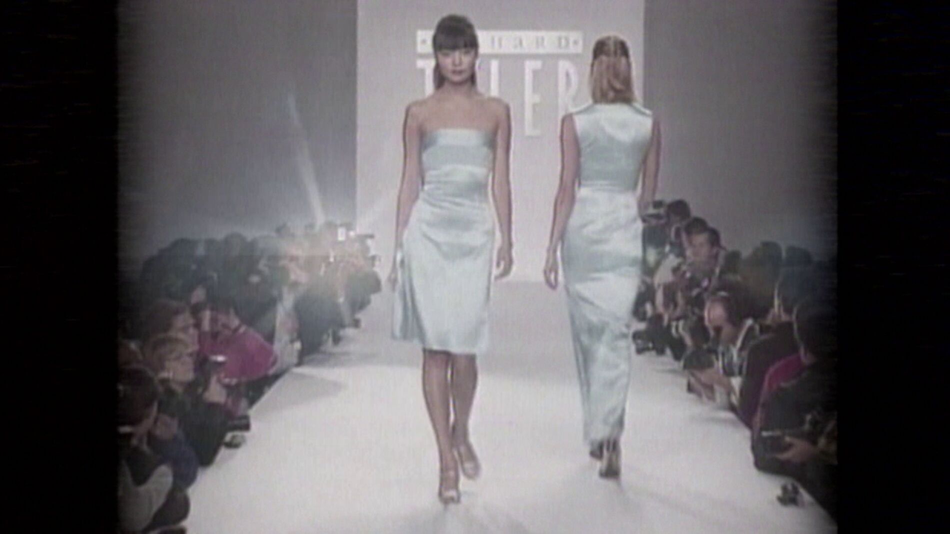 Moda minimalista, avances tecnol&oacute;gicos y la llegada del AVE, as&iacute; eran los 90 en Espa&ntilde;a