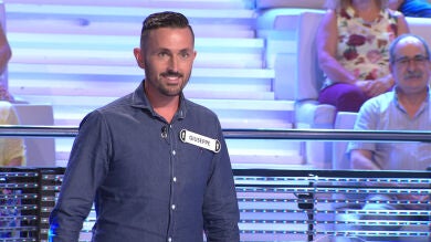 El andaluz de '¡Ahora Caigo!' que no se sabe la letra de 'A bailar sevillanas...'