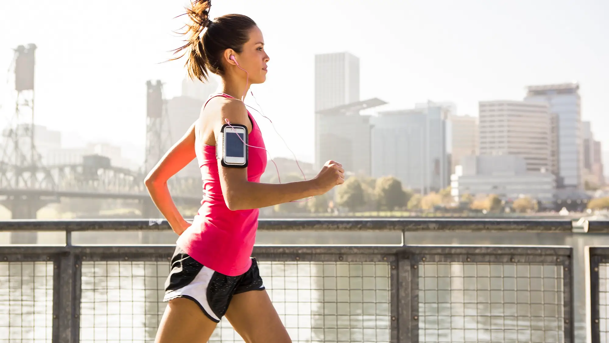 &iquest;Correr con o sin m&uacute;sica?