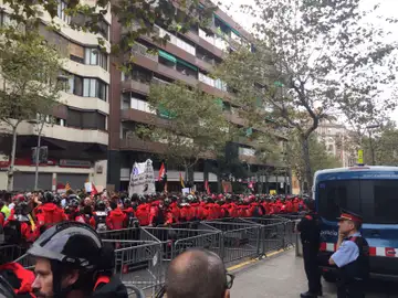 Manifestantes en Barcelona por la huelga general Manifestantes en Barcelona por la huelga general