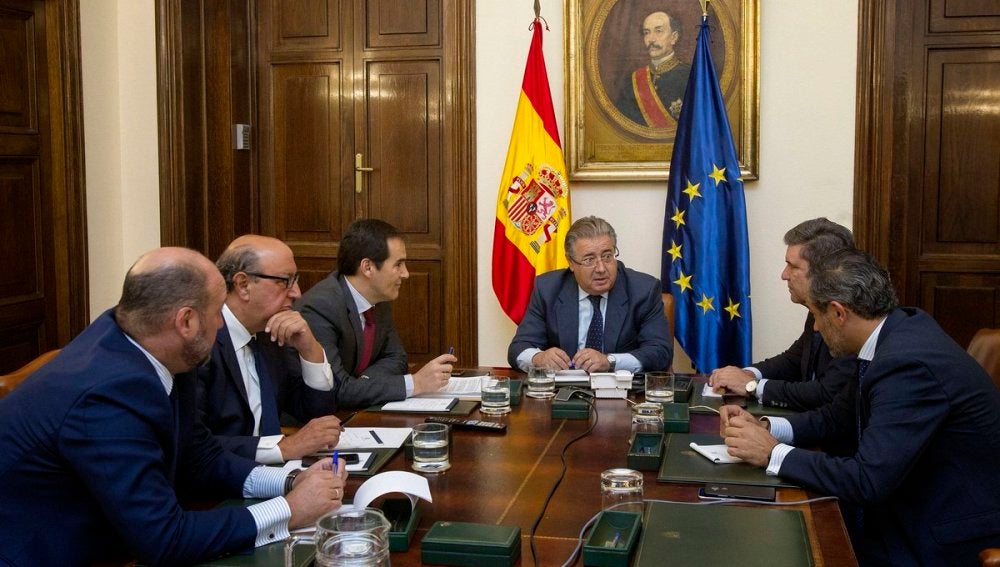 Cumbre de urgencia de la cúpula del Interior