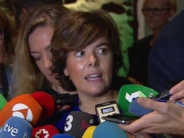 Santamaría afirma que el Gobierno prepara medidas ante actitudes "mafiosas" para evitar que se siga "pisoteando" la libertad en Cataluña Santamaría afirma que el Gobierno prepara medidas ante actitudes "mafiosas" para evitar que se siga "pisoteando" la libertad en Cataluña