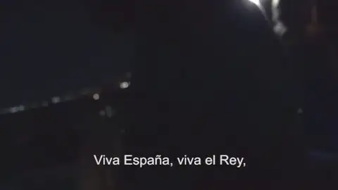 Los vecinos de Barcelona que ponían a Manolo Escobar vuelven 'a la carga' Los vecinos de Barcelona que ponían a Manolo Escobar a todo volumen vuelven 'a la carga'