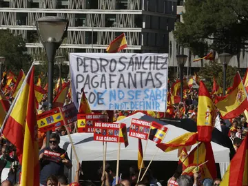 Concentración en la plaza de Colón de Madrid, convocada por la fundación DENAES para la defensa de la nación española Concentración en la plaza de Colón de Madrid, convocada por la fundación DENAES para la defensa de la nación española